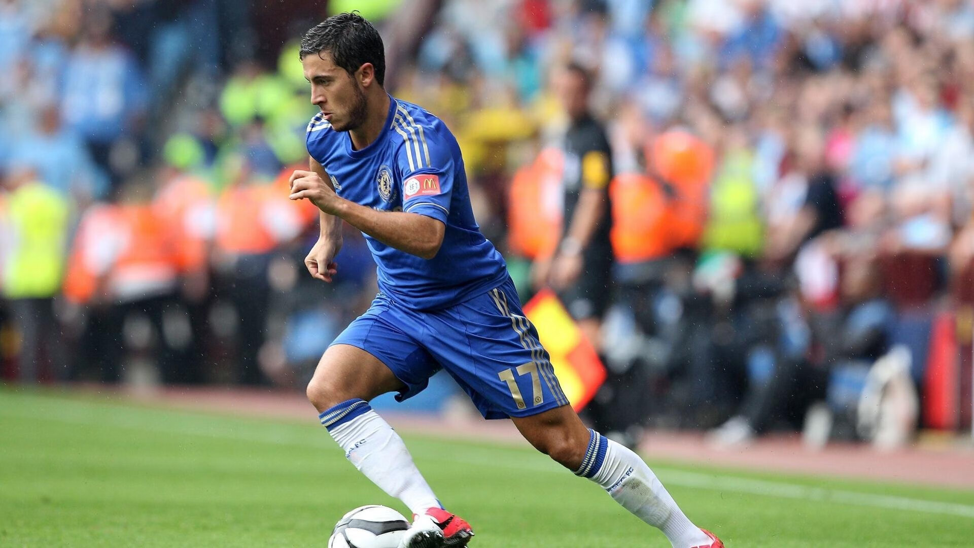 皇家马德里主场3-0战胜皇家社会,取得胜利,皇家马德里3连冠