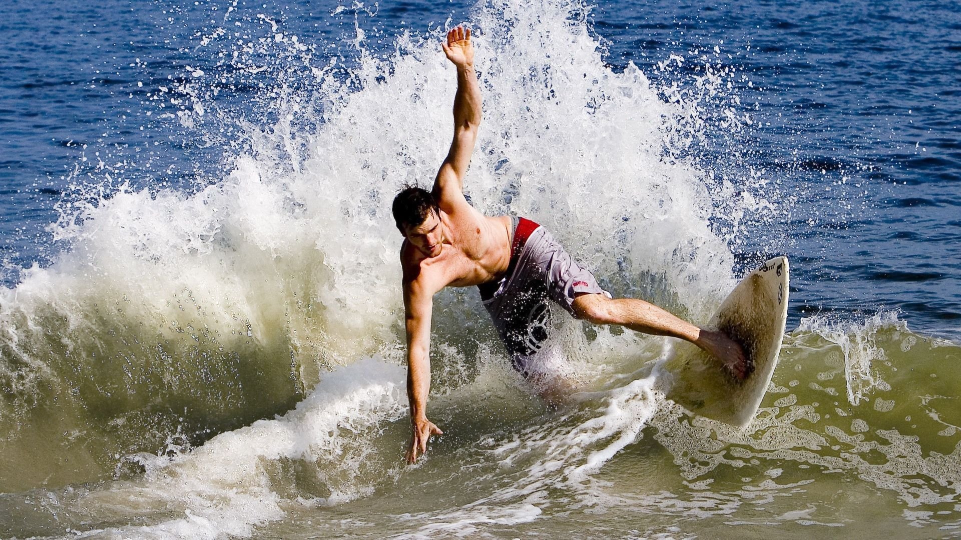 策尔塔分享对手点球，获得宝贵一分